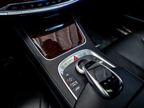 Used 2015 Mercedes-Benz S 550 Sedan image 39