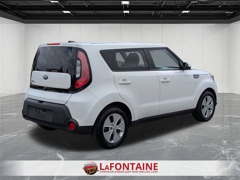 Used 2016 Kia Soul Base w/ Option Group 020 image 5