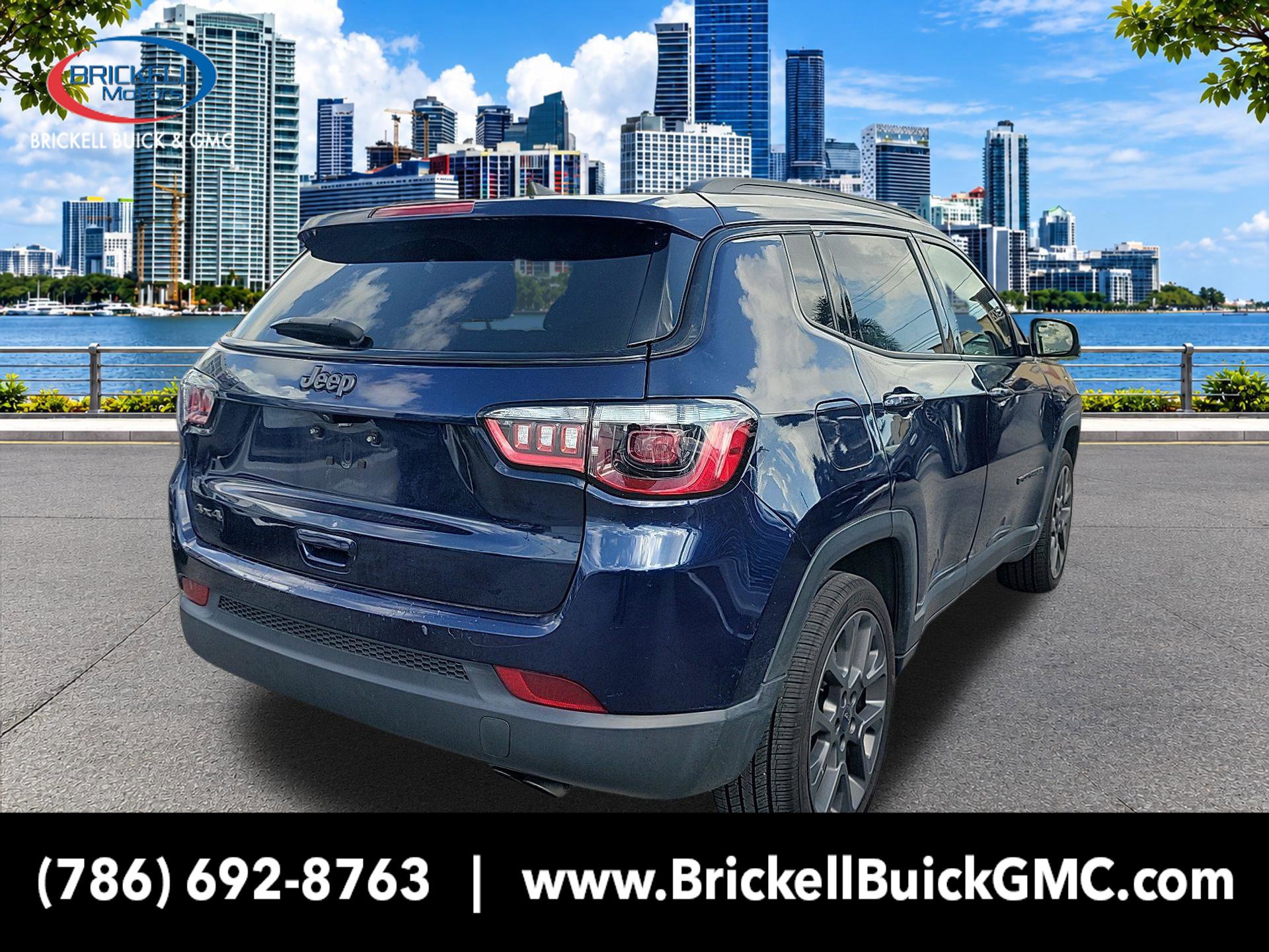 Used 2021 Jeep Compass Latitude w/ Sun and Sound Group AWD/4WD image 10