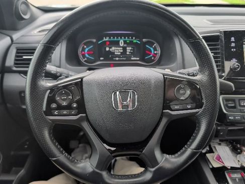 Used 2019 Honda Passport Touring image 15