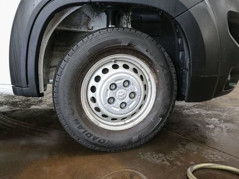 Used 2026 RAM ProMaster 2500 w/ Convenience Group FWD image 13
