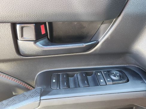 Certified 2025 Toyota Tacoma TRD Pro image 14