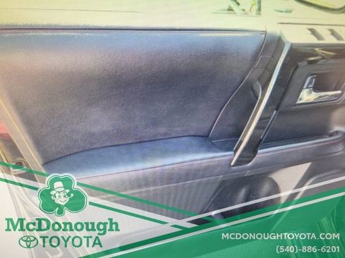 Used 2019 Toyota 4Runner TRD Off-Road Premium image 11