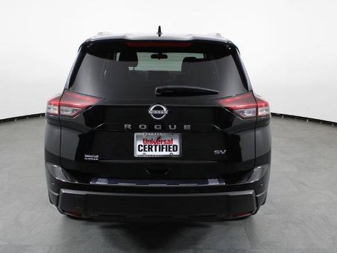 Certified 2024 Nissan Rogue SV w/ SV Premium Package FWD image 11