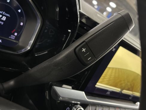 Used 2023 GMC Sierra 1500 Elevation image 25