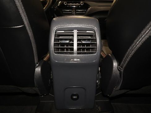 Used 2025 Ford Escape ST-Line image 29