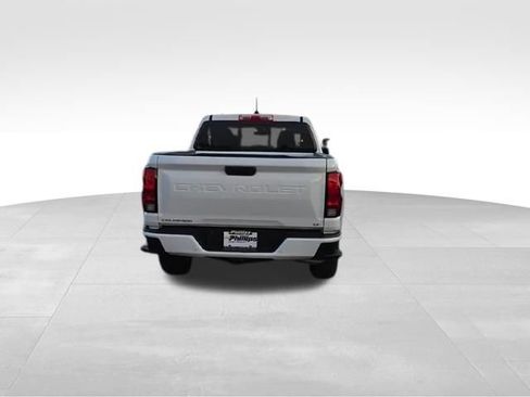 Certified 2023 Chevrolet Colorado LT w/ LT Convenience Package II AWD/4WD image 11