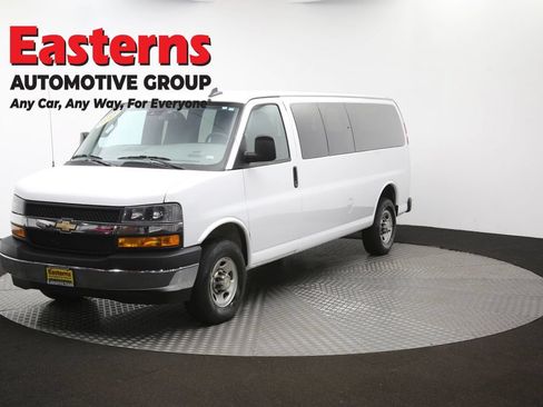 Used 2024 Chevrolet Express 3500 LT w/ LT Preferred Equipment Group RWD image 53