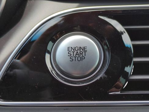 Used 2023 Genesis G70 2.0T w/ Sport Prestige Package RWD image 28