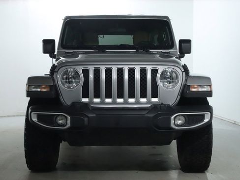 Used 2021 Jeep Wrangler Unlimited Sahara image 5