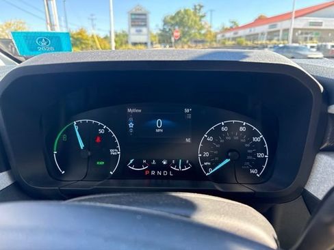 Used 2022 Ford Maverick XLT w/ XLT Luxury Package FWD image 11