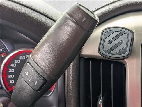 Used 2016 GMC Sierra 2500 Denali w/ Duramax Plus Package image 11