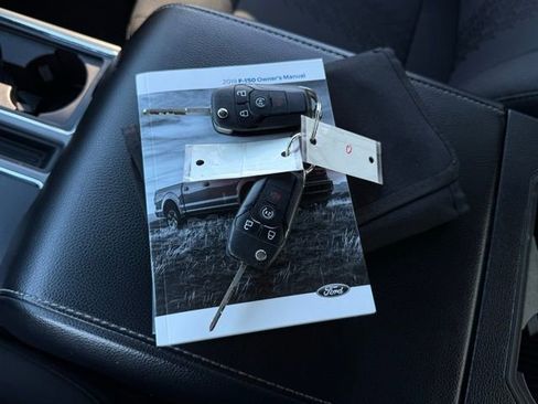 Certified 2019 Ford F150 XLT w/ Equipment Group 302A Luxury image 5
