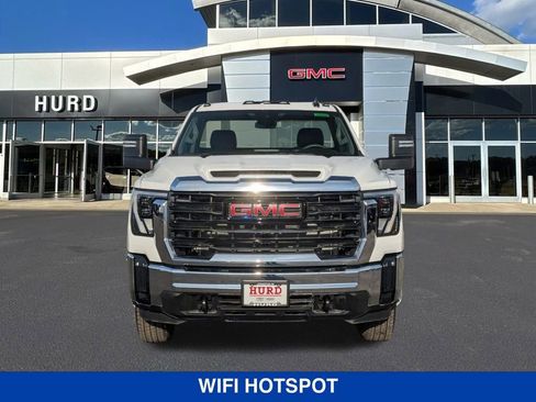 New 2025 GMC Sierra 3500 Pro w/ Convenience Package image 9