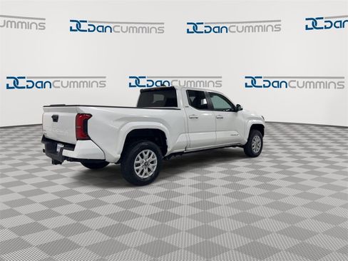 Used 2024 Toyota Tacoma SR5 image 8