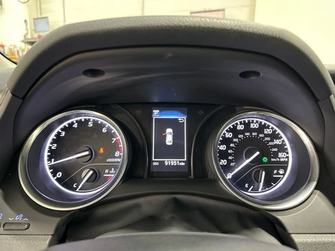 Used 2018 Toyota Camry LE FWD image 10