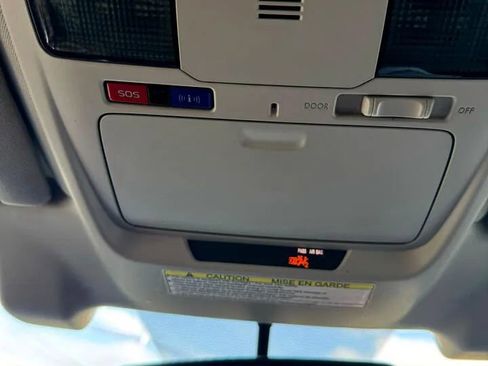 Used 2016 Subaru Outback 2.5i Premium image 23