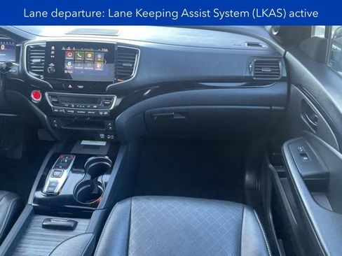Used 2023 Honda Passport Elite image 12