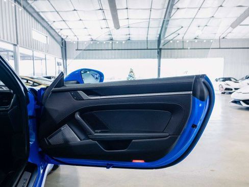 Used 2022 Porsche 911 Carrera S image 12