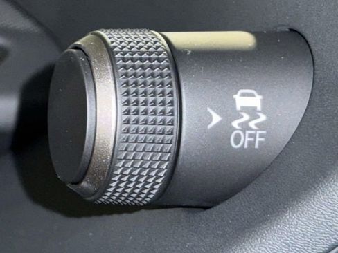 New 2025 Lexus UX 300h AWD image 17