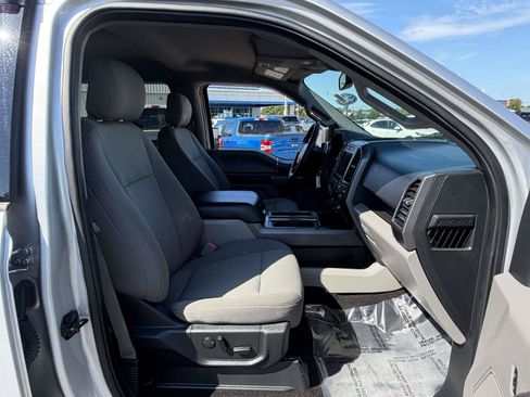 Used 2019 Ford F150 XLT w/ Equipment Group 302A Luxury AWD/4WD image 27
