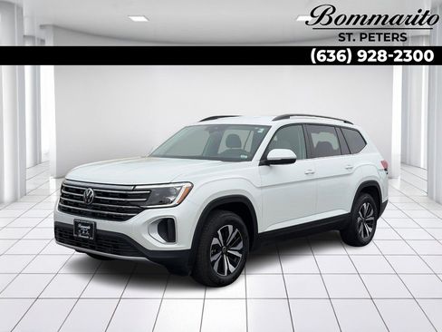 Used 2026 Volkswagen Atlas SE AWD/4WD image 1