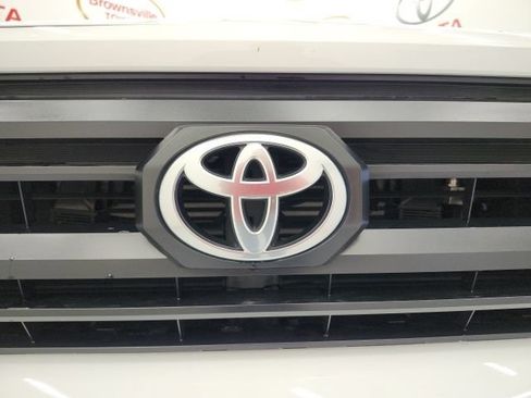 Used 2025 Toyota Tacoma SR RWD image 10