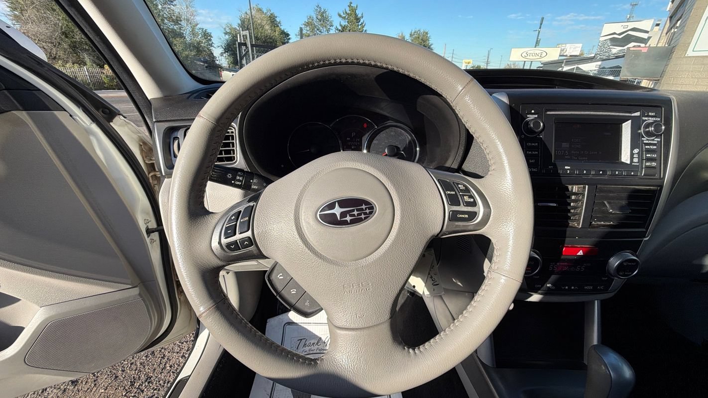 Used 2012 Subaru Forester 2.5X Touring AWD/4WD image 15