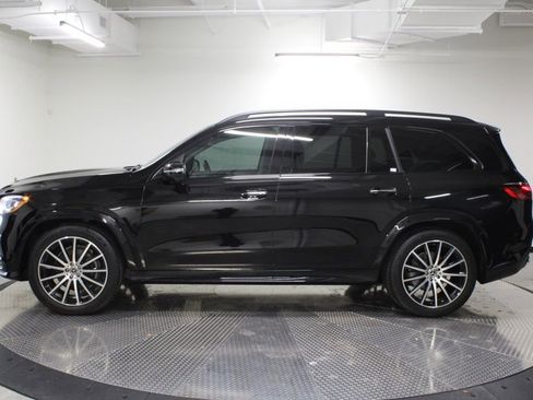 Certified 2025 Mercedes-Benz GLS 450 GLS 450 image 2