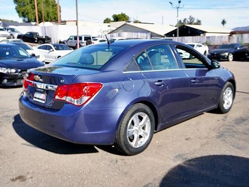 Used 2014 Chevrolet Cruze LT image 10