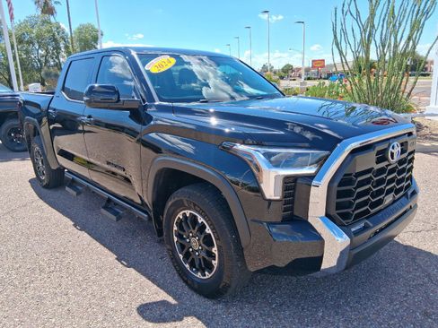 Used 2024 Toyota Tundra SR5 w/ TRD Off-Road Package AWD/4WD image 9