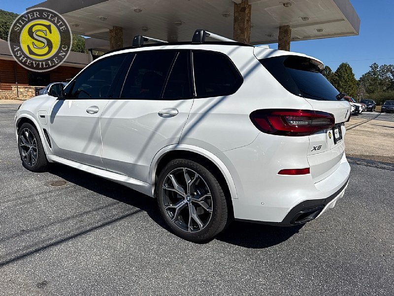 Used 2022 BMW X5 xDrive45e AWD/4WD image 4