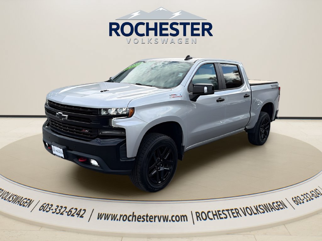 Used 2021 Chevrolet Silverado 1500 LT Trail Boss w/ Convenience Package II AWD/4WD image 2