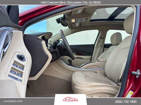 Used 2013 Buick LaCrosse Touring image 12