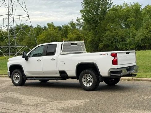 Used 2021 Chevrolet Silverado 2500 LT AWD/4WD image 14