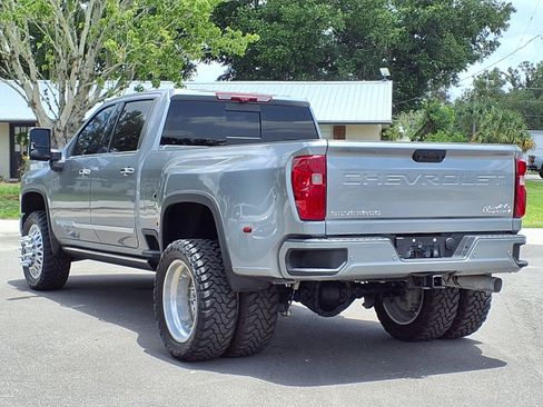 Used 2025 Chevrolet Silverado 3500 High Country w/ Technology Package AWD/4WD image 27