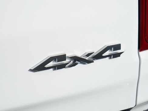 Used 2022 RAM 1500 Limited w/ Body Color Bumper Group image 54