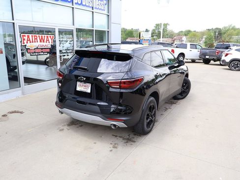 New 2026 Chevrolet Blazer LT w/ Midnight/Sport Edition AWD/4WD image 38
