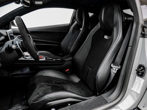 Used 2024 Lotus Emira First Edition image 39