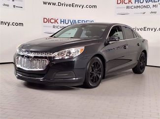 Used 2015 Chevrolet Malibu LT w/ Power Convenience Package image 1
