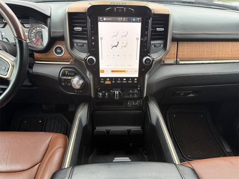 Used 2022 RAM 1500 Limited w/ Trailer Tow Group image 15