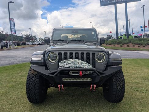 Used 2020 Jeep Gladiator Rubicon AWD/4WD image 2
