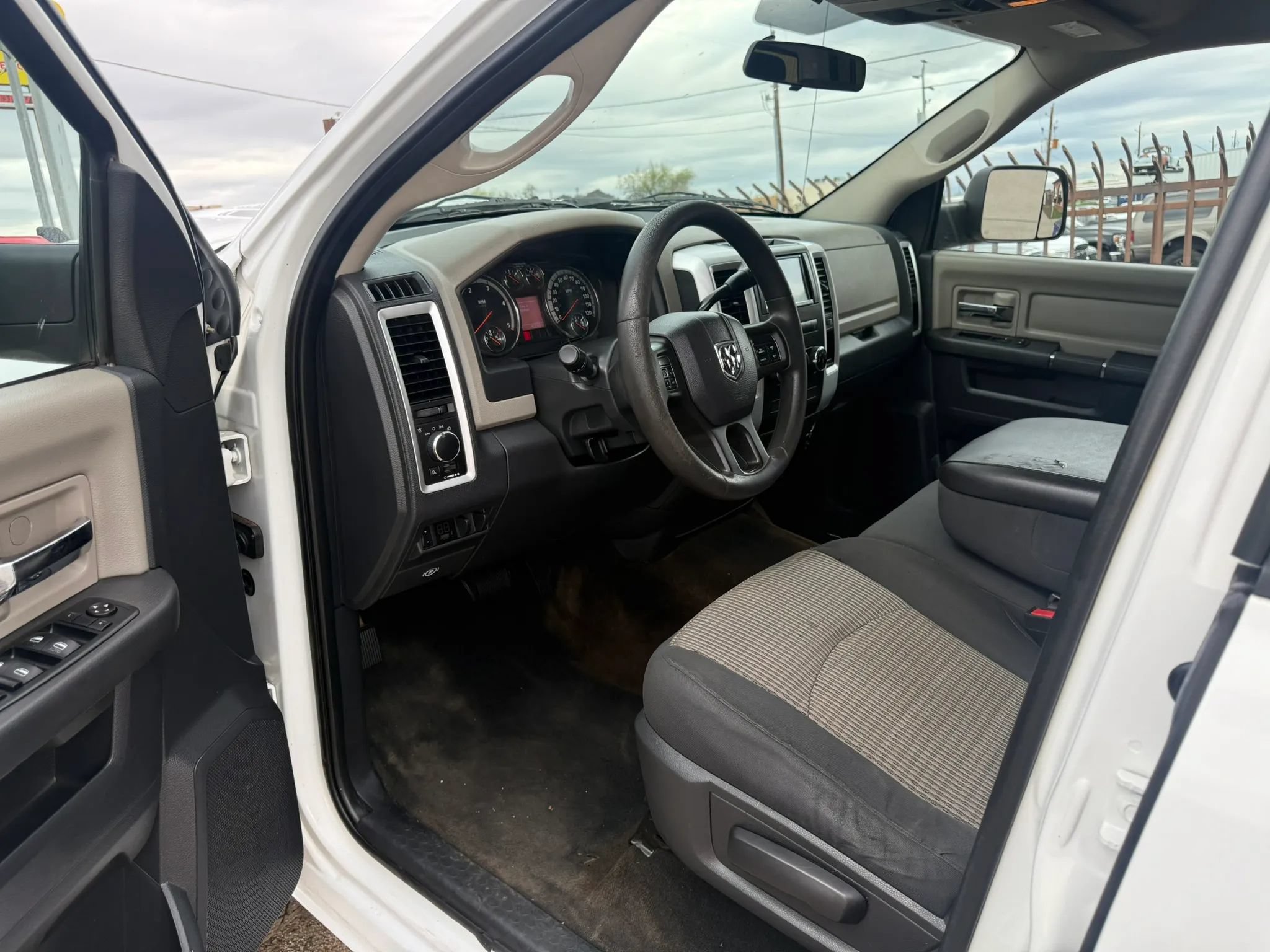 Used 2012 RAM 2500 SLT AWD/4WD image 13