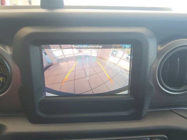 Used 2018 Jeep Wrangler Unlimited Sport S AWD/4WD image 27