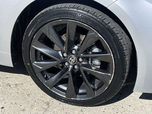 Used 2024 Toyota Corolla SE image 32