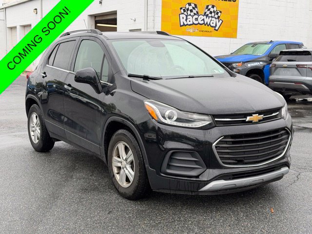 Used 2019 Chevrolet Trax LT w/ LT Convenience Package FWD image 1