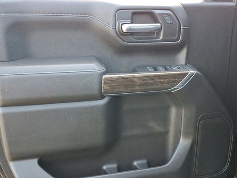 Used 2022 Chevrolet Silverado 1500 RST image 13