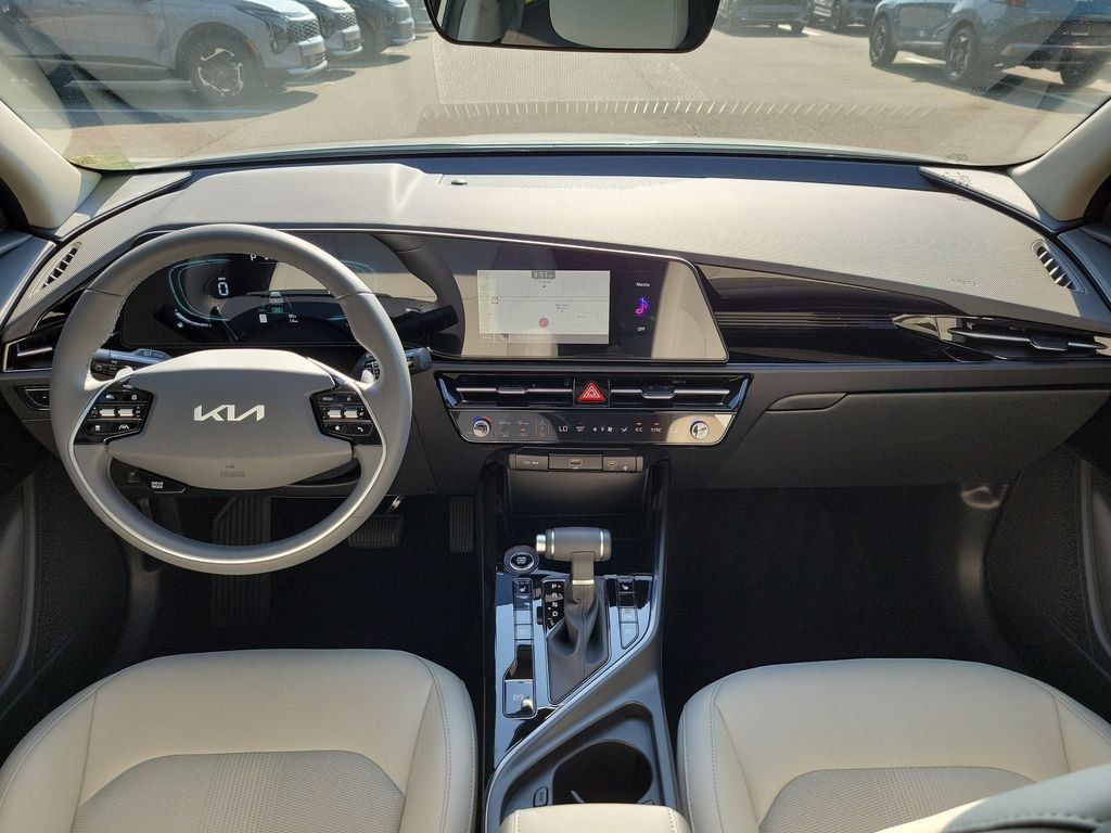New 2026 Kia Niro EX w/ EX Premium Package FWD image 18