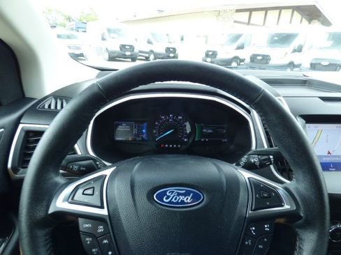 Used 2020 Ford Edge SEL w/ Convenience Package FWD image 31