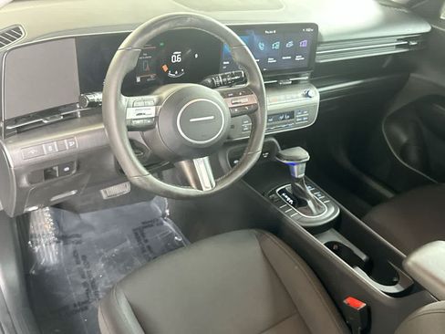 Used 2024 Hyundai Kona SEL FWD image 13